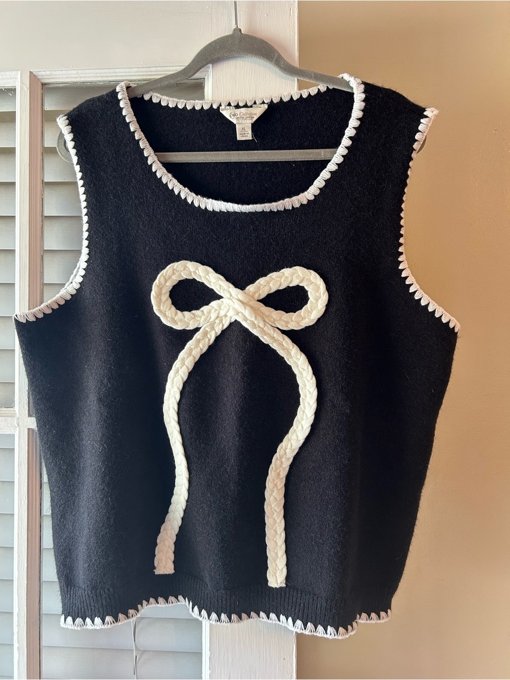 Cato Black Sleeveless Knit Top with White Braid Bow